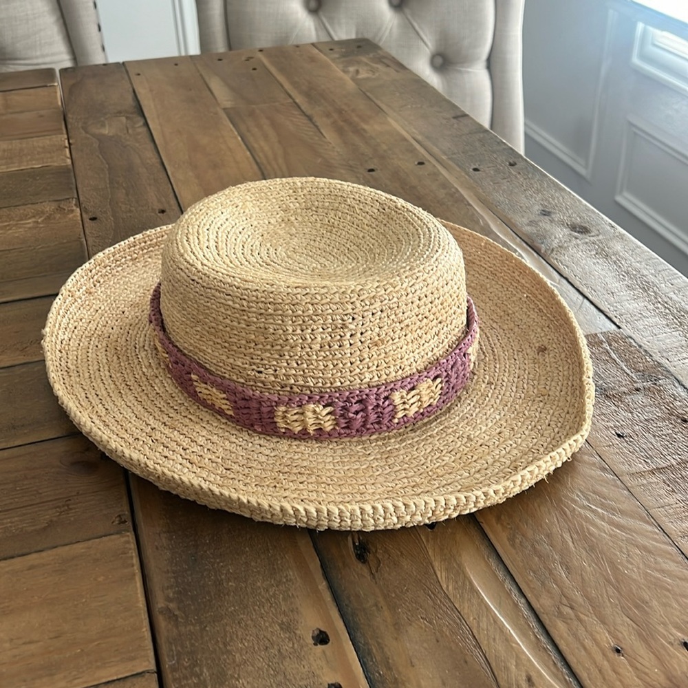 Scala Studio Straw Hat With Purple Straw Accent W… - image 1